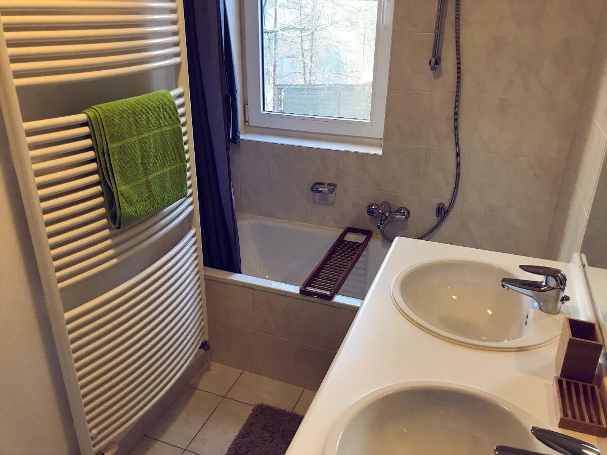 Villa Dakota - Jacuzzi, Zwembad, Playstation Durbuy Ngoại thất bức ảnh